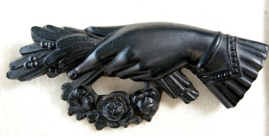 The original brooch: roses and yew